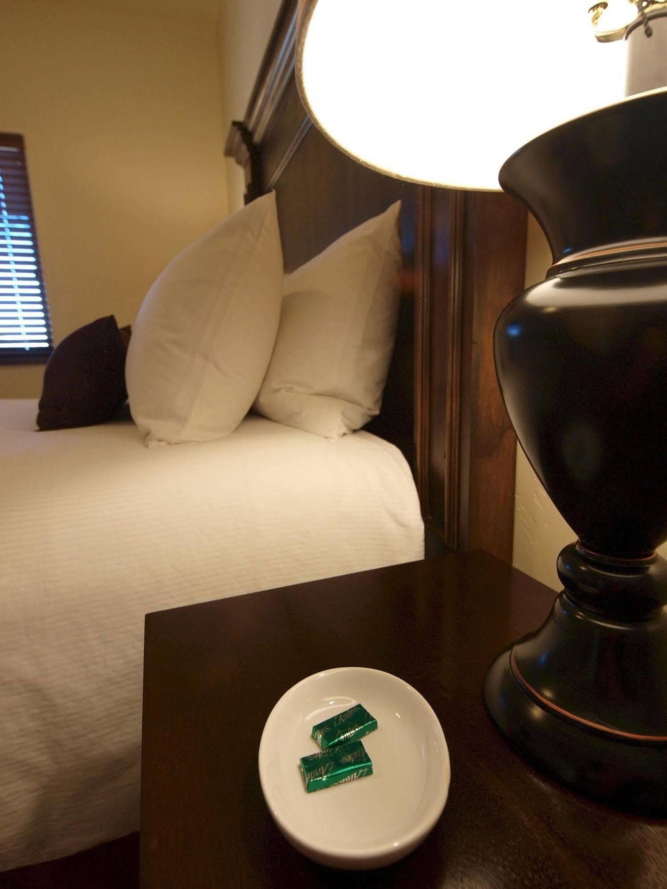 Duchesne Suites Ngoại thất bức ảnh
